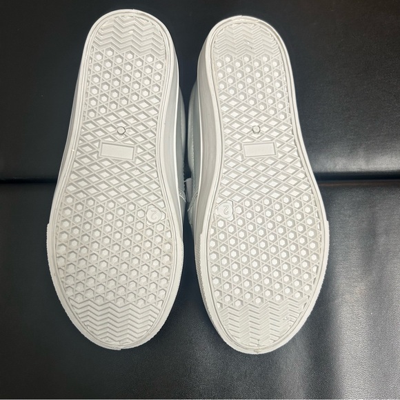 Josiny floral slip on fashion sneakers girls youth size 2 - Picture 3 of 5